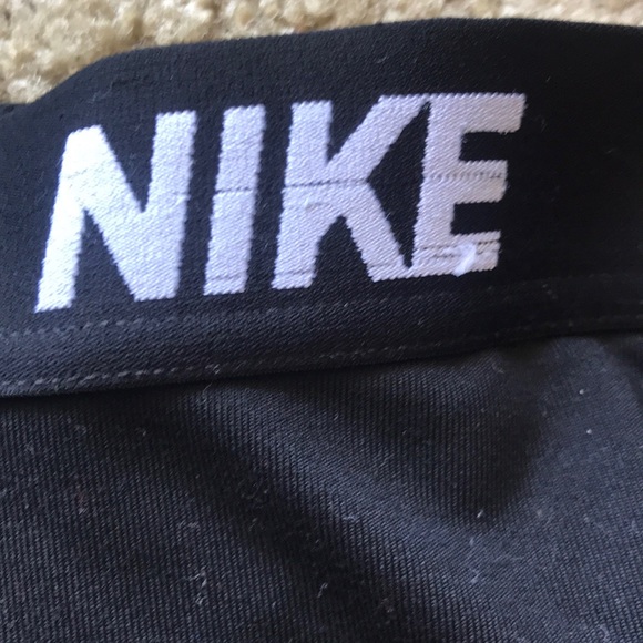 EUC Nike compression shorts - Picture 3 of 4